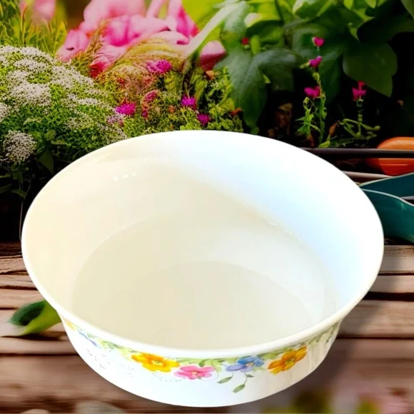 Country Garden by MIKASA 8" Round Vegetable Bowl - Picture 2 of 5